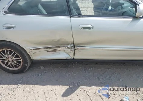 1998 Acura Integra Gs z USA, uszkodzony, nr VIN JH4DB7668WS001201